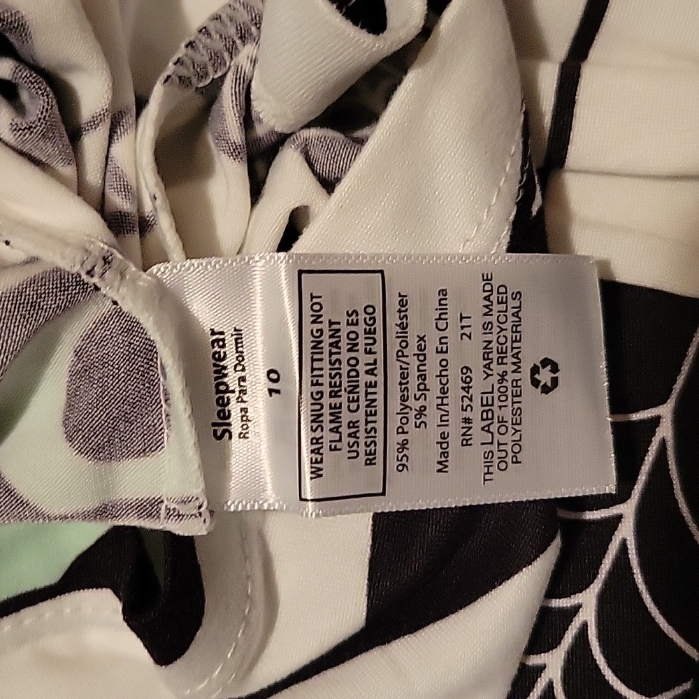NWT: Halloween Lil' Monster Glow in the Dark Pajamas - Picture 13 of 14